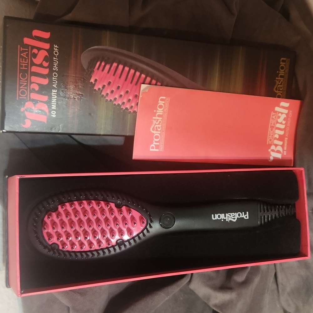 Pro Fashion Ionic Heat Brush OPEN BOX
